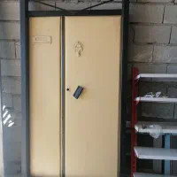 در وپنجره آهنی و آلمینیومی  سنگین قدیمی|مصالح و تجهیزات ساختمان|تبریز, |دیوار