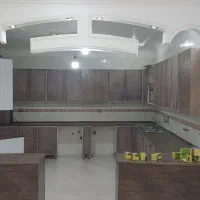 نیم طبقه ۲۱۰ متری مسکونی.سه خوابه