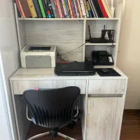 میز کامپیوتر و تحریر