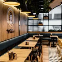 اجاره-رستوران-با-50-سال-سابقه-در-شریعتی