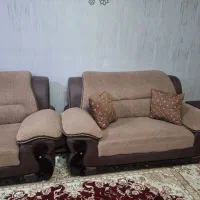 فروش مبل ۷نفره درحد نو به همراه میز وسط.فرووش فوری|مبلمان خانگی و میز عسلی|شیراز, شهرک والفجر|دیوار