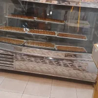 یخچال و ویترین شیرینی فروشی