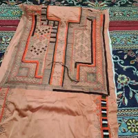 تپه ای یکم اینه هم دوخته|لباس|سراوان, |دیوار