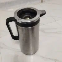 یک عدد فلاکس شیشه‌ای ۲لیترب