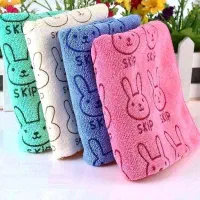 حوله خرگوشی استخری