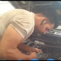 مکانیک‌سیار روشن کردن خودرو در محل