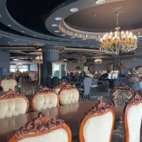 نیرو فروش اقا  و خانم