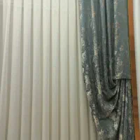 نصب ودوخت وشستشوی تخصصی انواع پرده ولوازم پرده