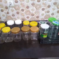شیشه ربی و قوطی پلاستیکی