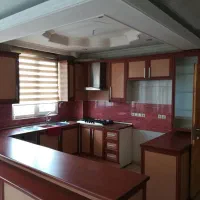 اپارتمان ۱۳۰ متری سه خوابه بازسازی شده
