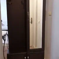 جاکفشی وجا لباسی