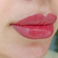 شیدینگ لب و میکروبلیدینگ ابرو (قیمت ویژه)