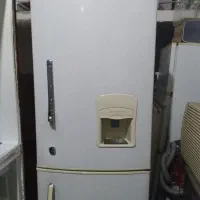 یخچال پایین فریزر