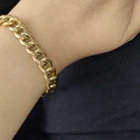 گم شده دستبند طلا گمشده