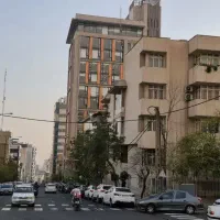 اجاره ویلایی موقعیت اداری ۳۰۰متر میدان مادر