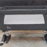 تخت کنار مادر zooye