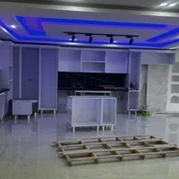 آپارتمان ۲۹۰ متری ۴ خوابه بر خیابان امام خمینی|فروش آپارتمان|بندرعباس, |دیوار