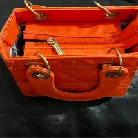 کیف دیور|کیف، کفش، کمربند|شیراز, دینکان|دیوار