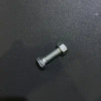 پیچ و مهره ۸ سه سانت