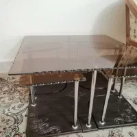 میز شیشه ای جلو مبلی