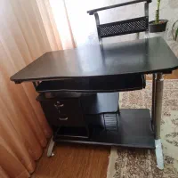 میز کامپیوتر