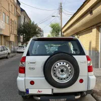 ام وی ام ایکس ۳۳