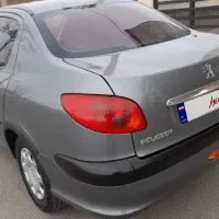 ۲۰۶ مدل۱۳۹۷ وی ۸ آپشنال بیرنگ