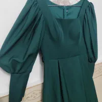 لباس مجلسی|لباس|اقبالیه, |دیوار