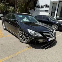 هیوندای جنسیس سدان، مدل ۲۰۱۱ تصادفی