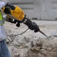 تخریب ساختمان و شیارزنی و سوراخکاری