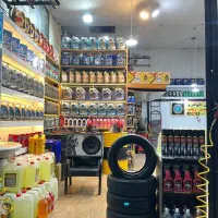 کارگرساده و استادکار برای تعویض روغنی تعویض روغن