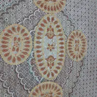 رو میزی طلایی