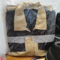 لباس کار کفش کار