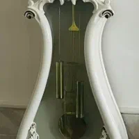 ساعت بزرگ ایستاده