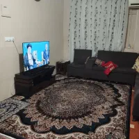 اجاره آپارتمان ۸۰ متری ۲ خوابه همکف در کوی مهدیس