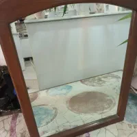 آینه چوب گردو.   گل بزرگ یک متر ونیم‌قد|آینه|گلبهار, شهر جدید گلبهار|دیوار