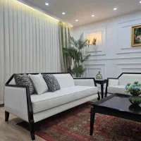 راهنمایی خیاط و وسط کار مبلمان