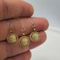 طلای های نو سبک وزن 18 عیار با فاکتور|جواهرات|شیراز, شهرک دارایی|دیوار