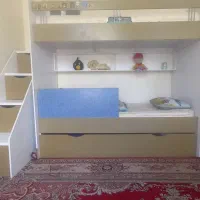تخت دو طبقه سالم وتمیز|تخت و سرویس خواب|شیراز, تندگویان|دیوار