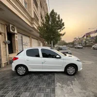 ۲۰۷ مدل ۴۰۲ کم کارکرد
