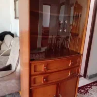 کمد کار کرده بزرگ