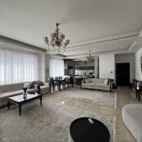 ۱۱۲متر ۲خوابه فول با سالن پرده خور وغرق نور