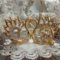 مجسمه های طلایی