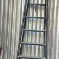 نردبان  فلزی