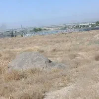 200مترزمین