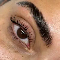 اموزش و خدمات لیفت لمینت مژه و ابرو|خدمات آرایشگری و زیبایی|رشت, لاکانی|دیوار