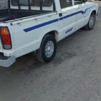 وانت مزدا دوکابین