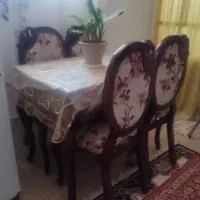 میز نهارخوری مناسب برای عروس و داماد