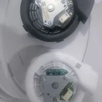 جارو رباتیک شیامی فرش و سرامیک و پارکت