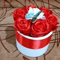 گل ربانی زیبا|گل مصنوعی|رشت, کوی مهر|دیوار